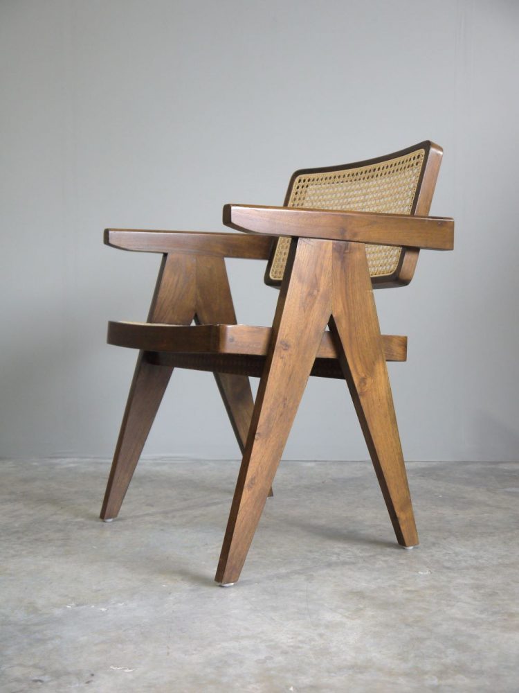 aTOKO – Pierre Chair